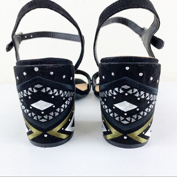 Mari A | 'Sloan' Embroidered Sandals Sz 8‎ - Picture 2 of 8